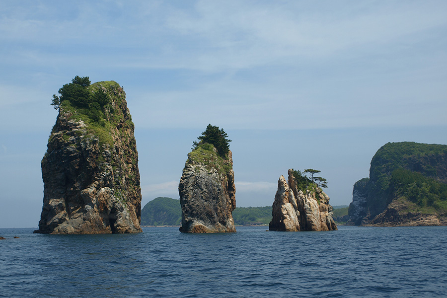 三郎岩