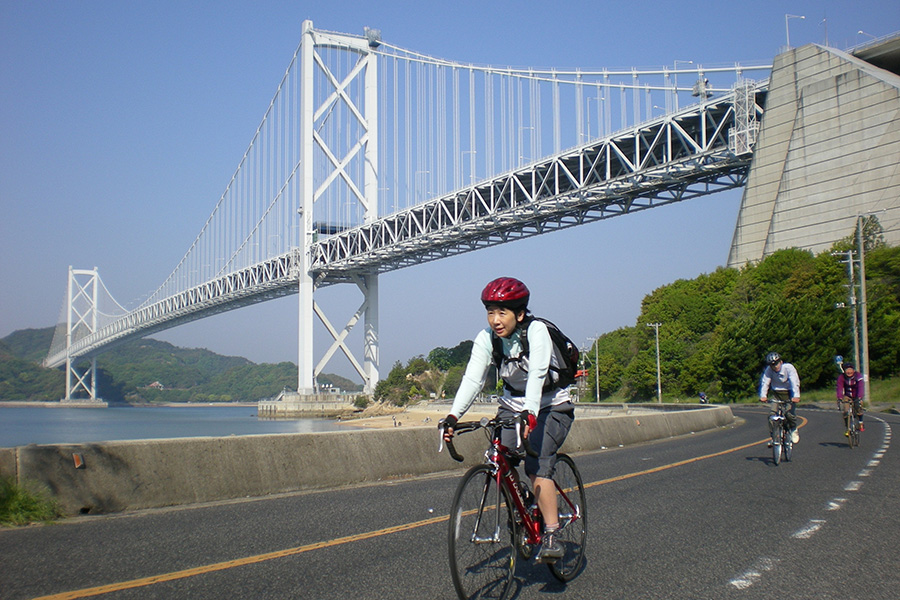 瀬戸内海を見ながらサイクリング